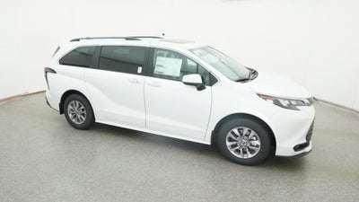 2026 Toyota Sienna XLE