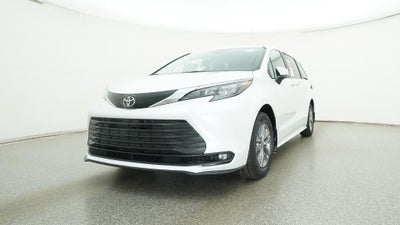2026 Toyota Sienna XLE