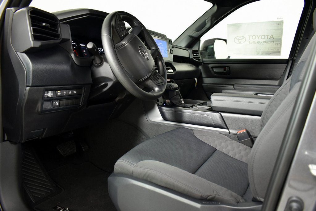 2025 Toyota Tundra SR