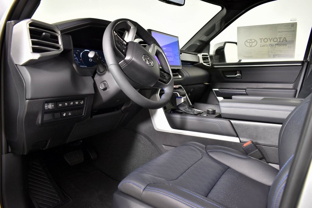 2025 Toyota Tundra i-FORCE MAX Tundra Platinum