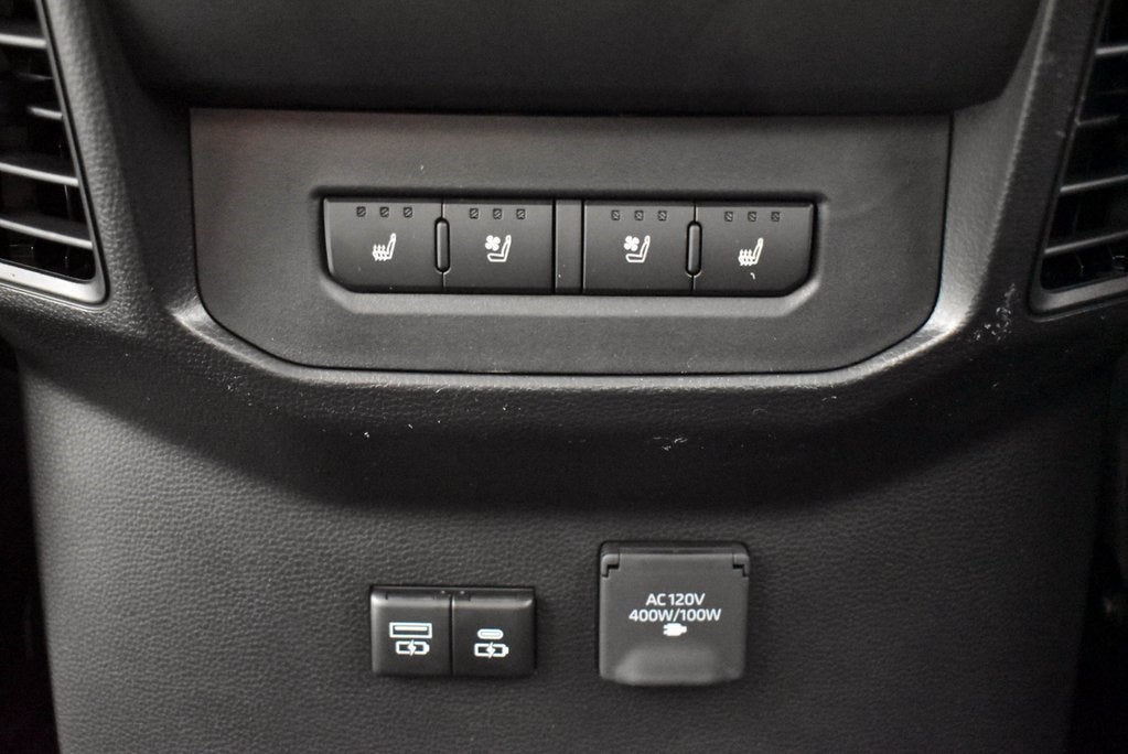 2025 Toyota Tundra i-FORCE MAX Tundra Platinum