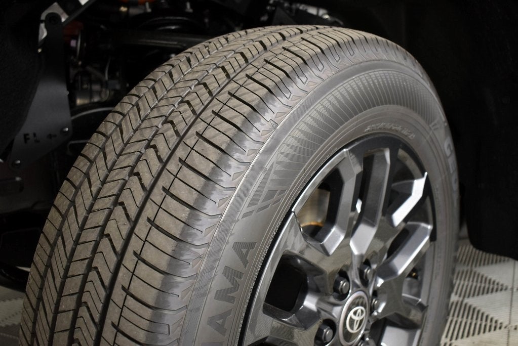 2025 Toyota Tundra i-FORCE MAX Tundra Platinum