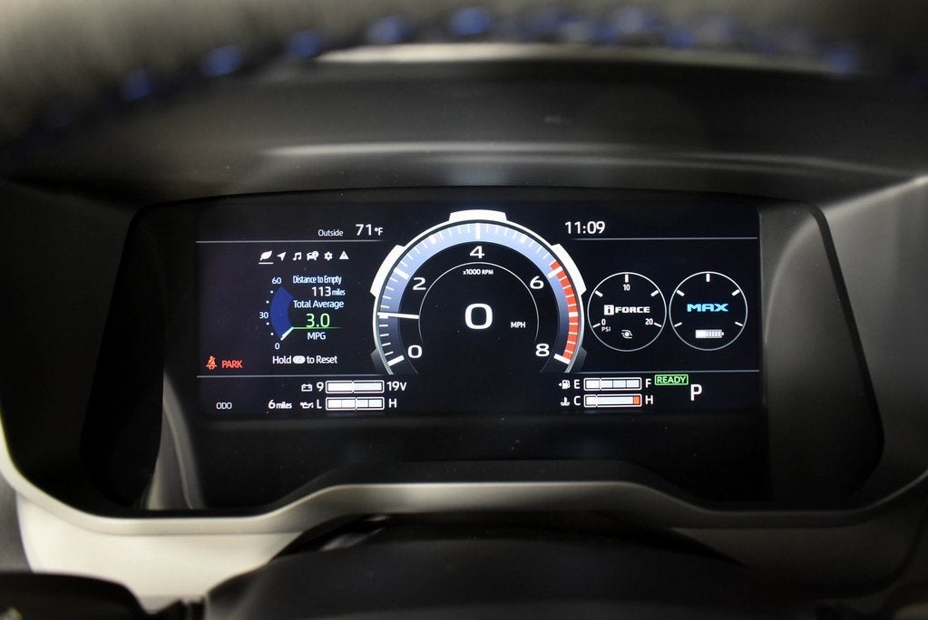 2025 Toyota Tundra i-FORCE MAX Tundra Platinum