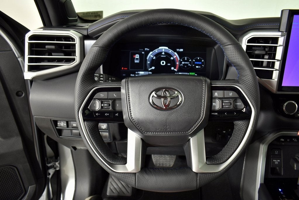 2025 Toyota Tundra i-FORCE MAX Tundra Platinum