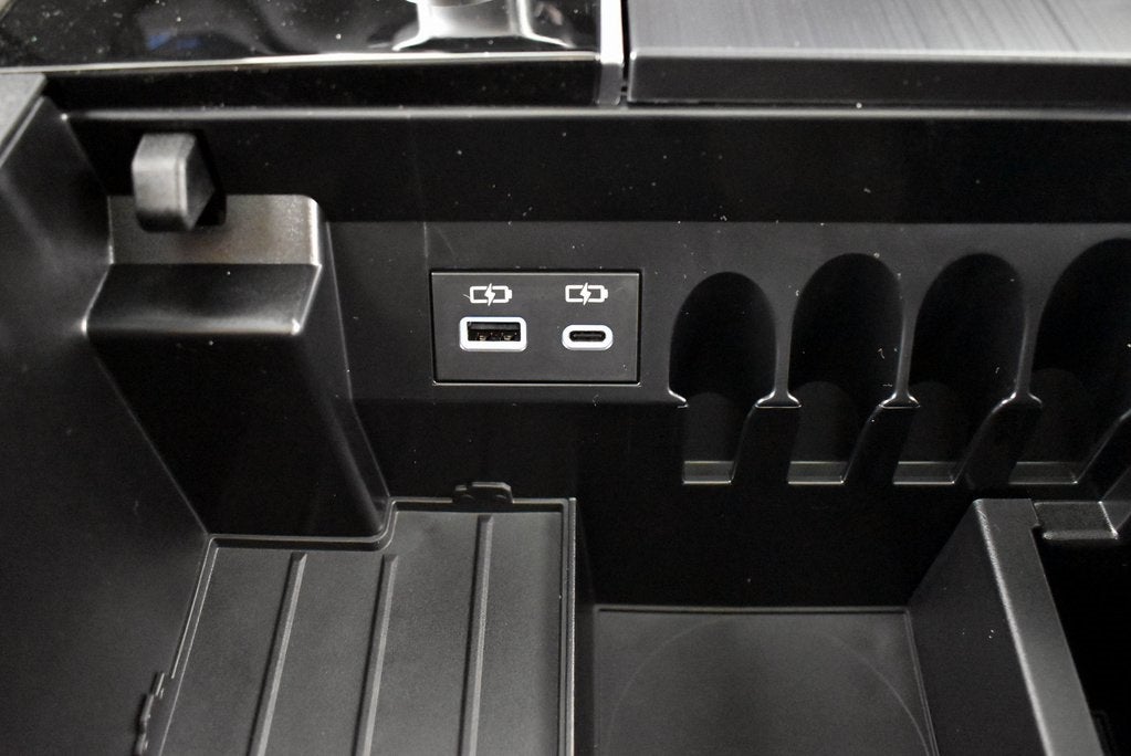 2025 Toyota Tundra i-FORCE MAX Tundra Platinum