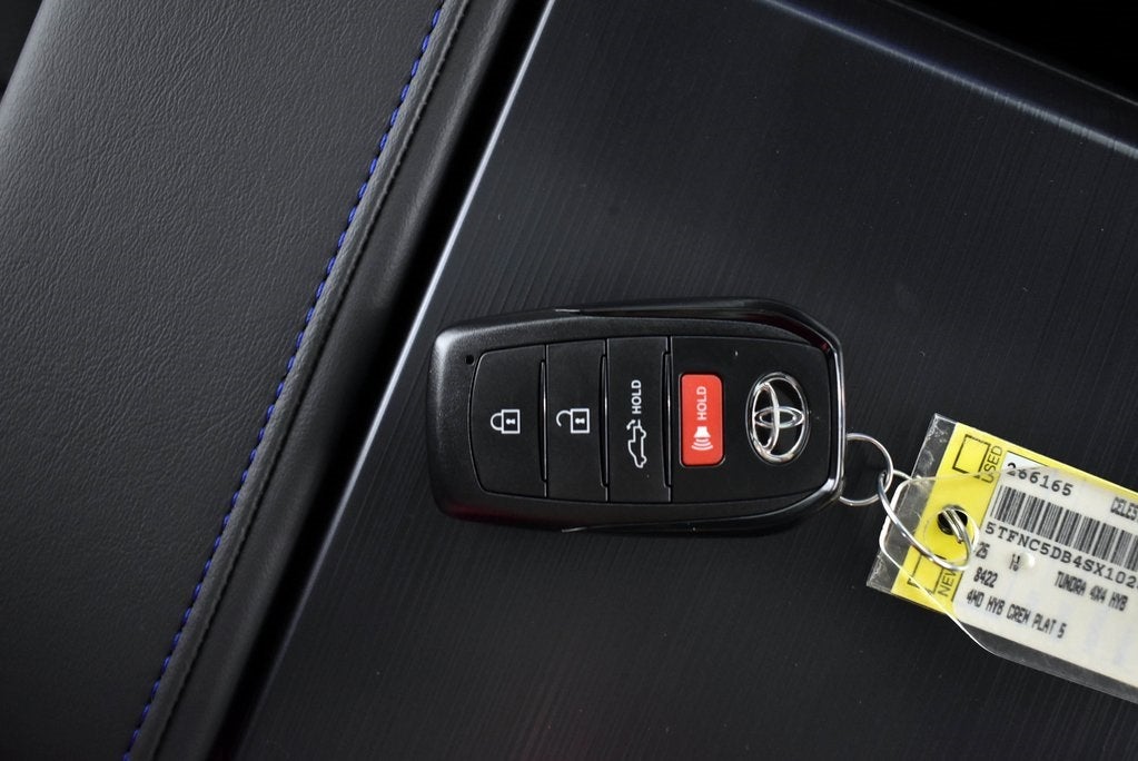 2025 Toyota Tundra i-FORCE MAX Tundra Platinum