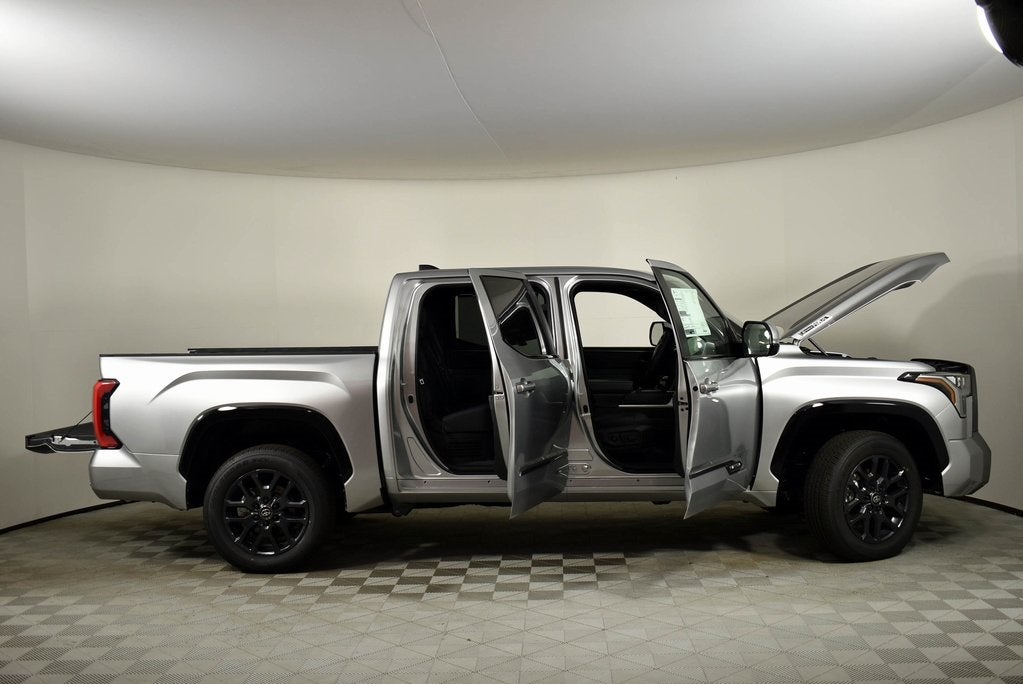 2025 Toyota Tundra i-FORCE MAX Tundra Platinum