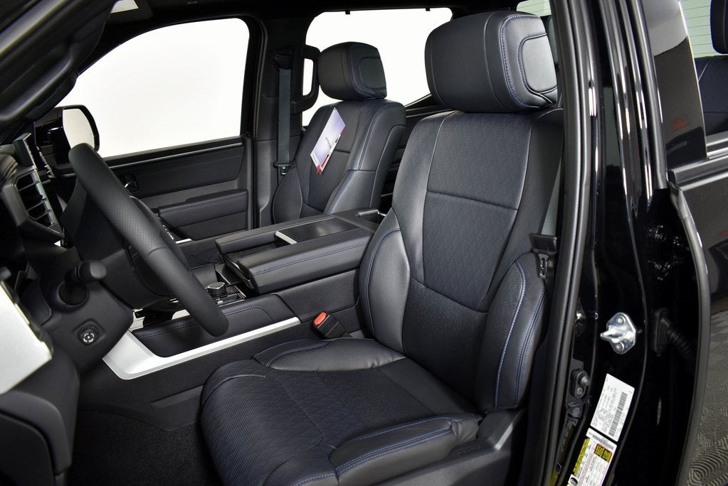 2025 Toyota Tundra i-FORCE MAX Tundra Platinum