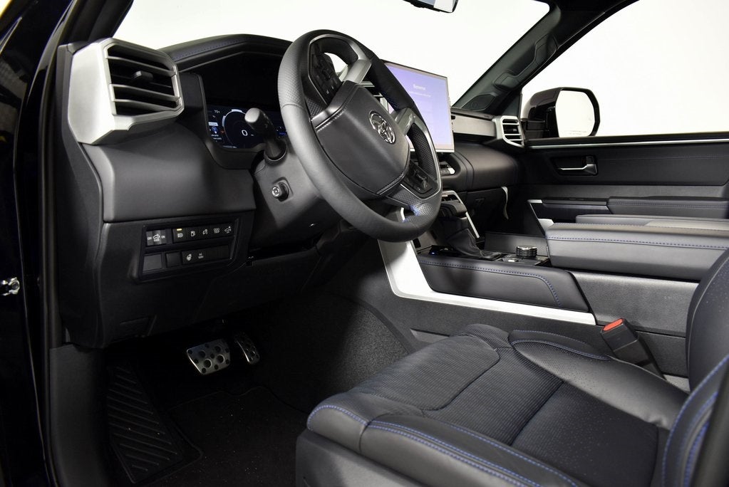 2025 Toyota Tundra i-FORCE MAX Tundra Platinum