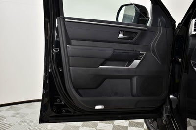 2025 Toyota Tundra i-FORCE MAX Tundra Platinum