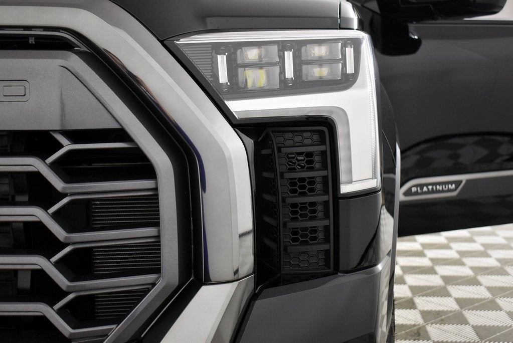 2025 Toyota Tundra i-FORCE MAX Tundra Platinum