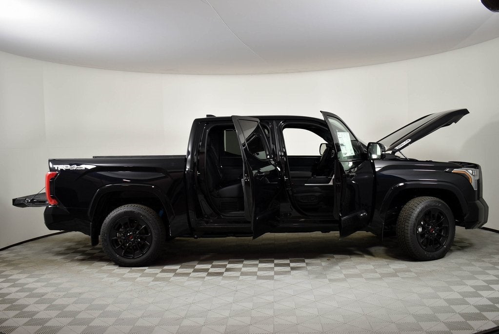 2025 Toyota Tundra i-FORCE MAX Tundra Platinum