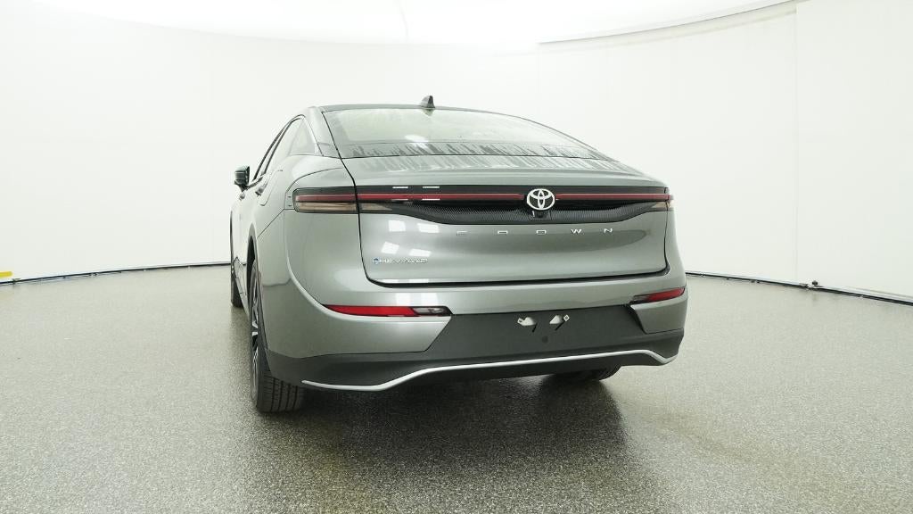 2026 Toyota Toyota Crown XLE