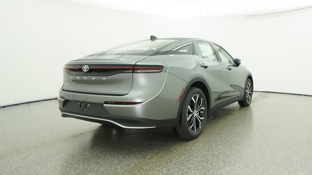 2026 Toyota Toyota Crown XLE