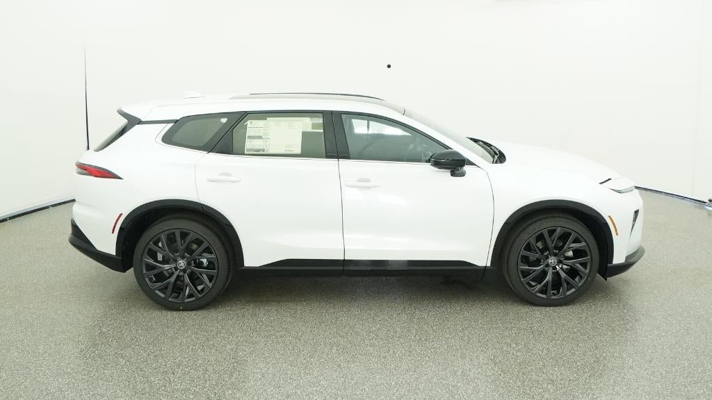 2025 Toyota Toyota Crown Signia Limited