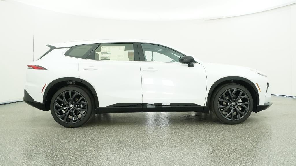 2025 Toyota Toyota Crown Signia Limited