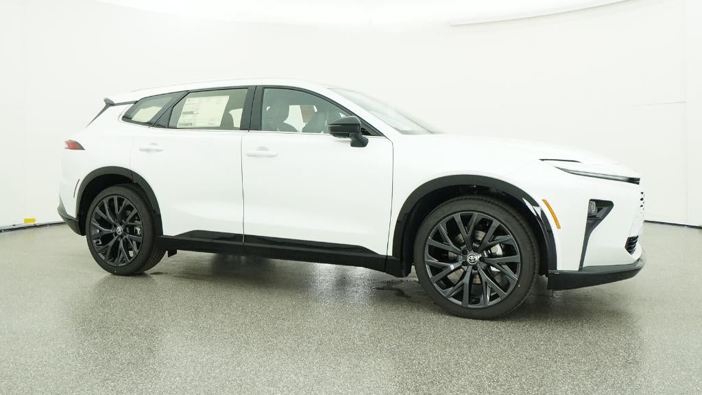 2025 Toyota Toyota Crown Signia Limited