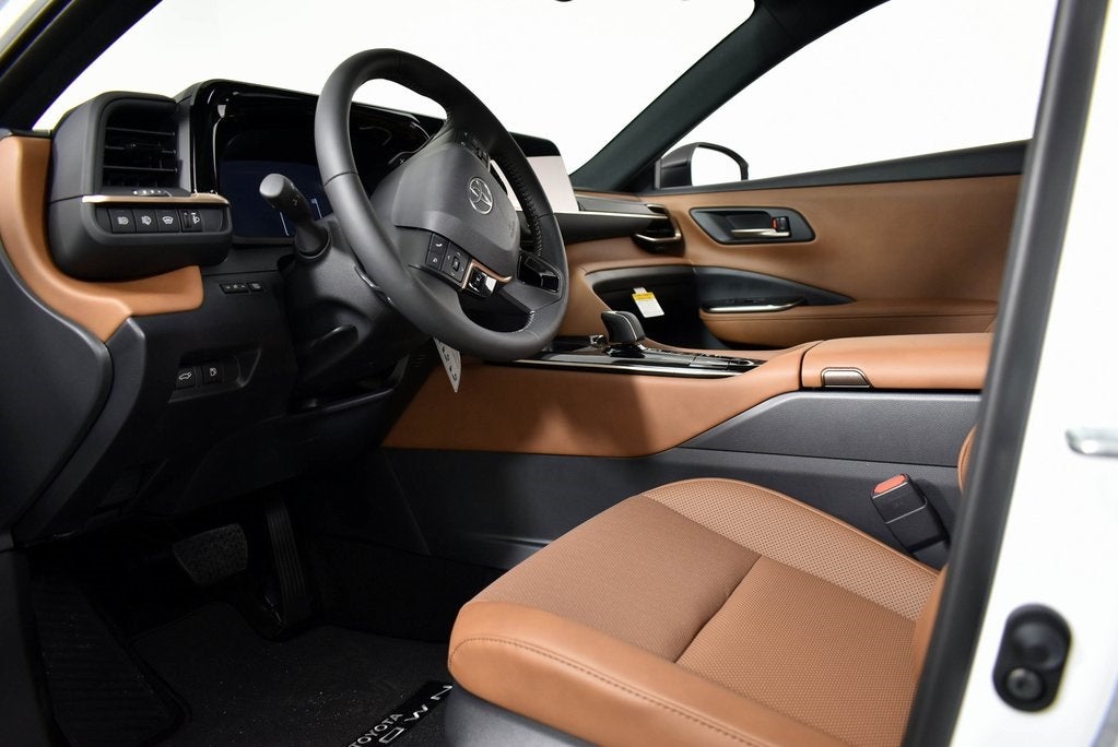 2025 Toyota Toyota Crown Signia XLE