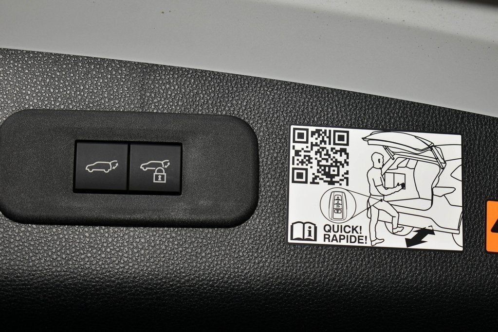 2025 Toyota Toyota Crown Signia XLE