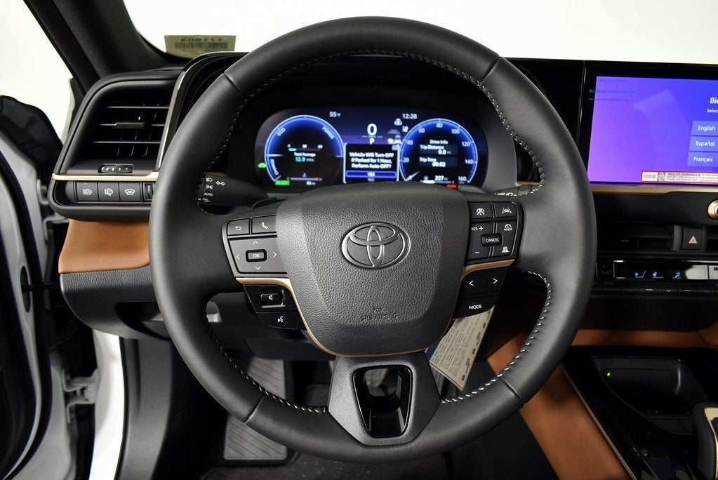 2025 Toyota Toyota Crown Signia XLE