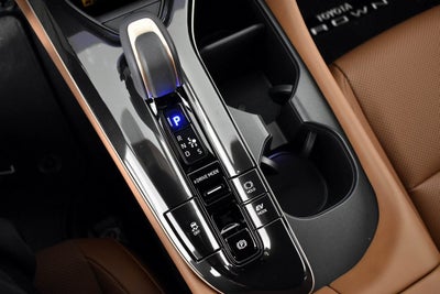 2025 Toyota Toyota Crown Signia XLE