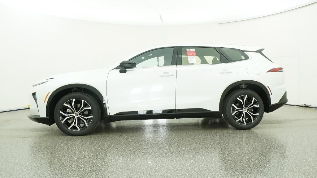 2025 Toyota Toyota Crown Signia XLE