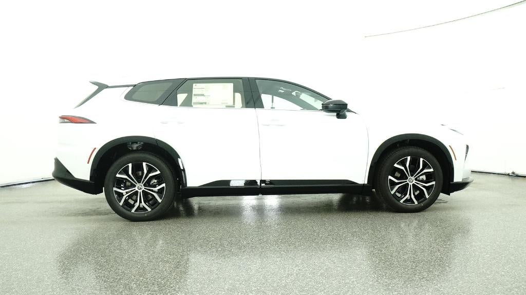 2025 Toyota Toyota Crown Signia XLE