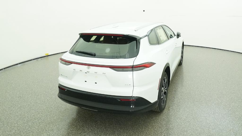 2025 Toyota Toyota Crown Signia XLE