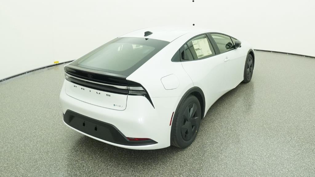 2026 Toyota Prius Plug-in Hybrid SE