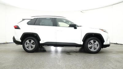 2025 Toyota RAV4 Hybrid LE