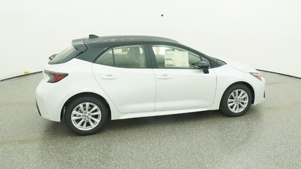 2026 Toyota Corolla Hatchback SE