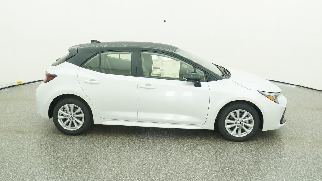 2026 Toyota Corolla Hatchback SE