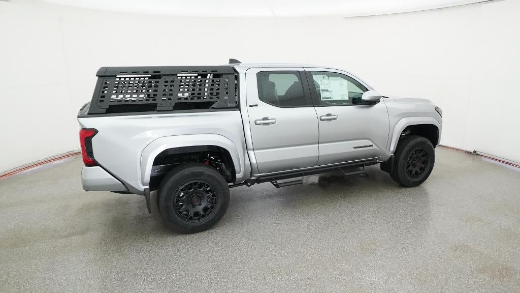 2025 Toyota Tacoma SR5 - Photo 10