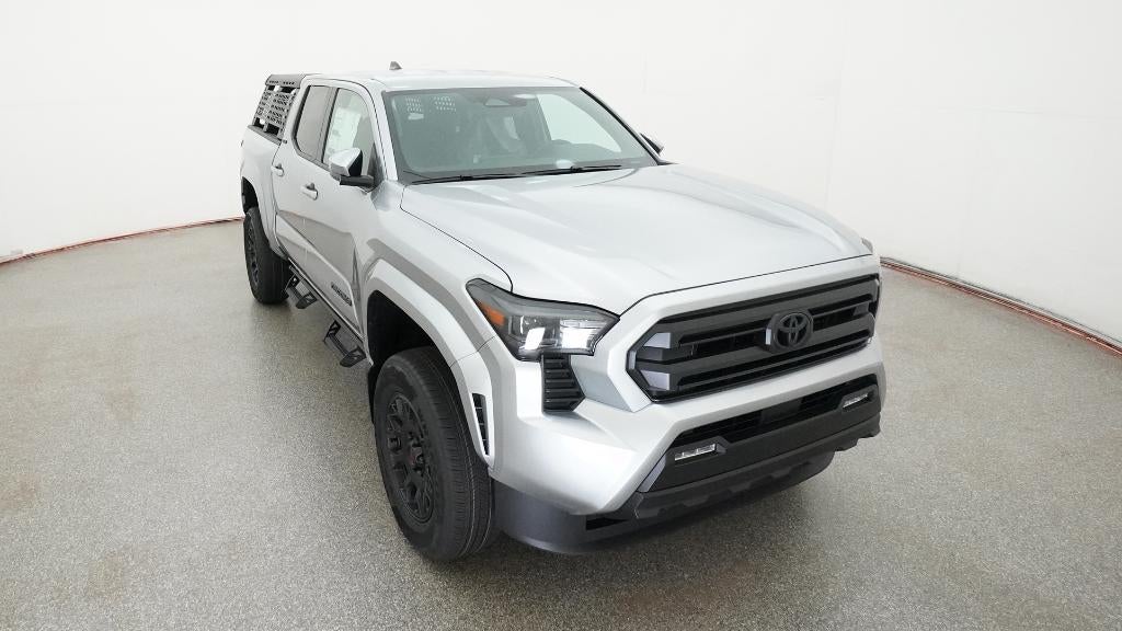 2025 Toyota Tacoma SR5 - Photo 14
