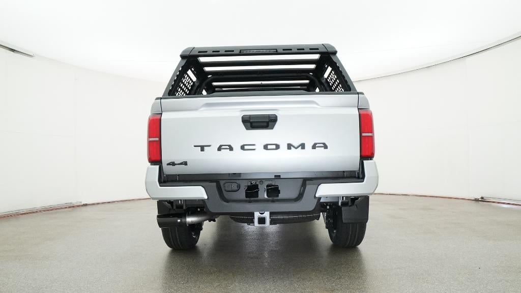 2025 Toyota Tacoma SR5 - Photo 23