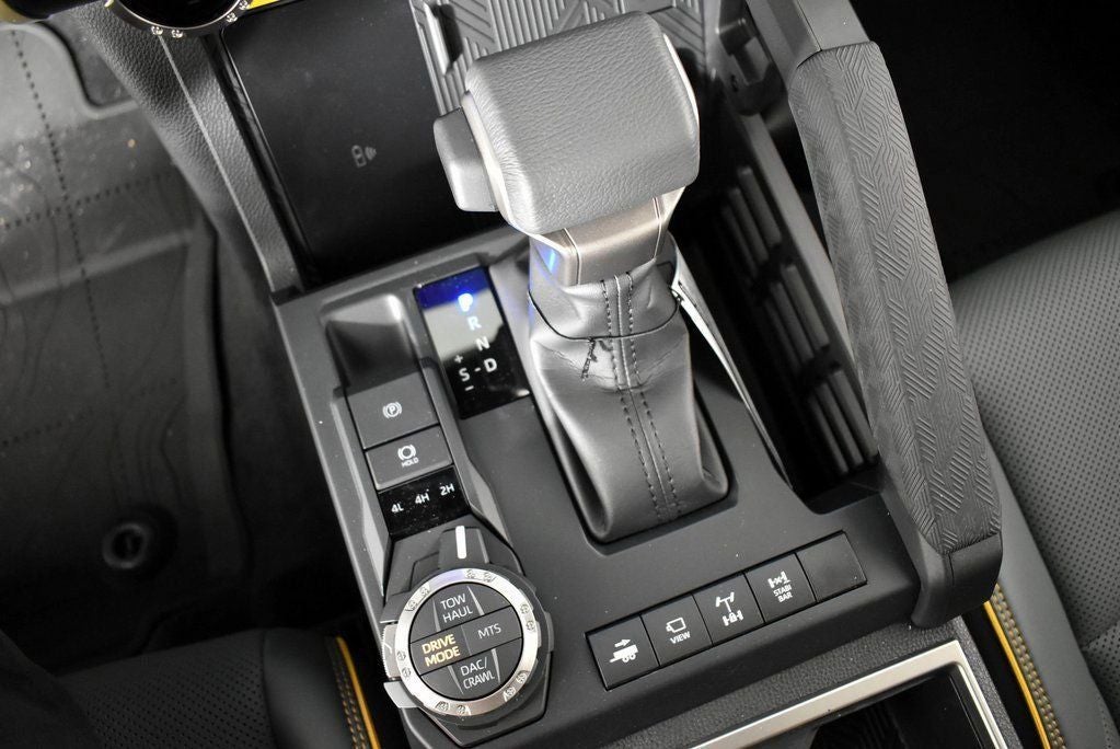 2025 Toyota Tacoma i-FORCE MAX Tacoma Trailhunter