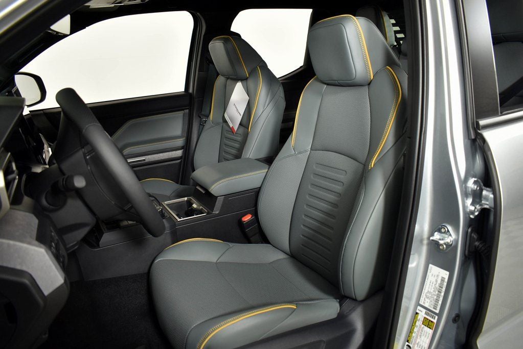 2025 Toyota Tacoma i-FORCE MAX Tacoma Trailhunter