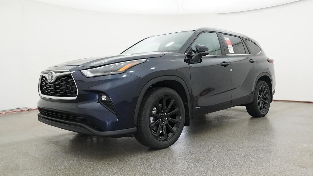 2026 Toyota Highlander Hybrid XLE