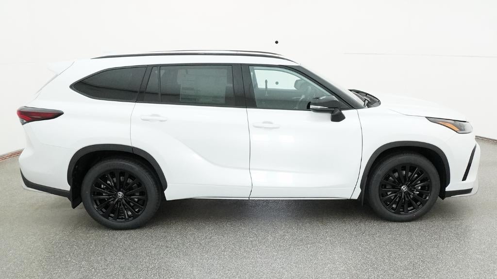 2026 Toyota Highlander XSE