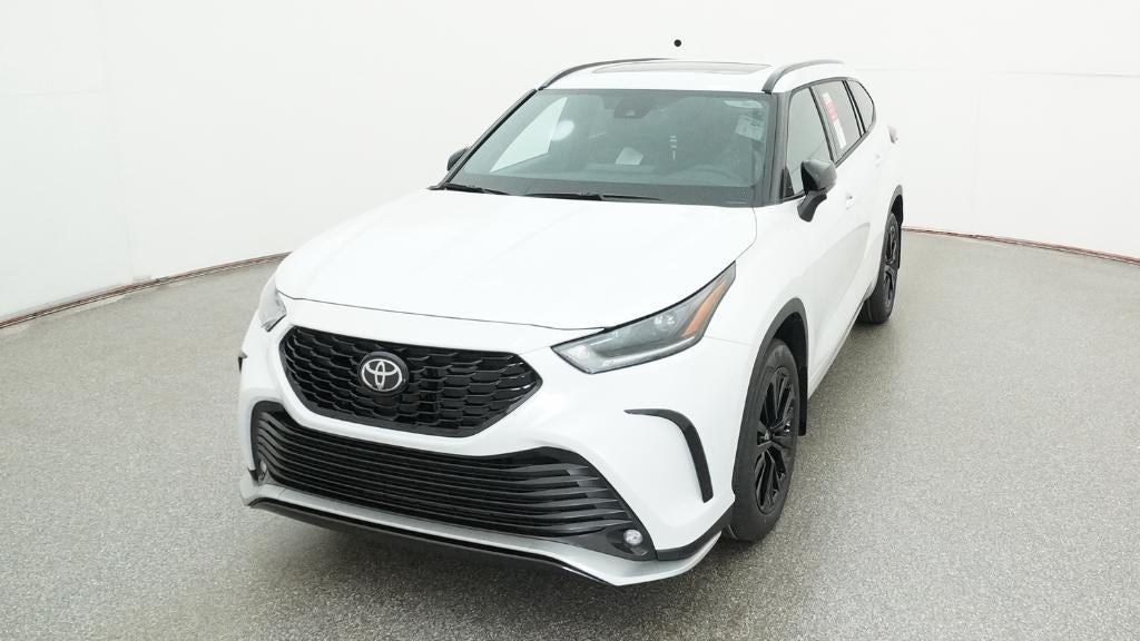 2026 Toyota Highlander XSE