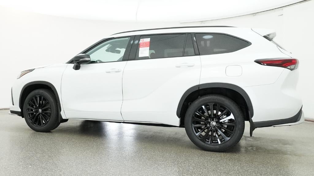 2026 Toyota Highlander XSE