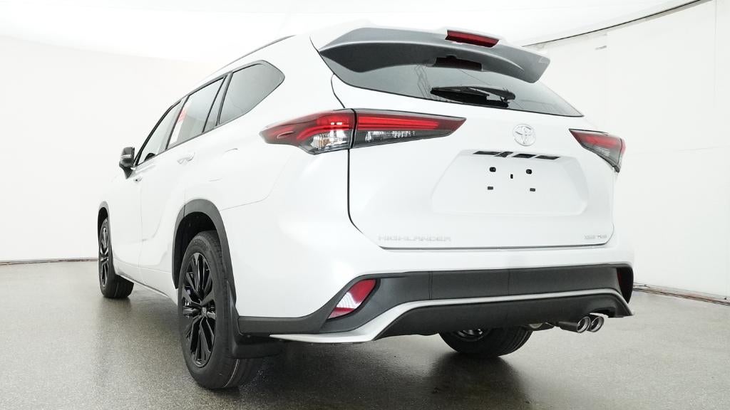 2026 Toyota Highlander XSE