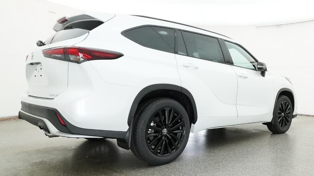 2026 Toyota Highlander XSE