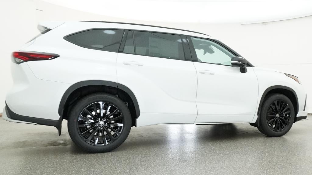 2026 Toyota Highlander XSE