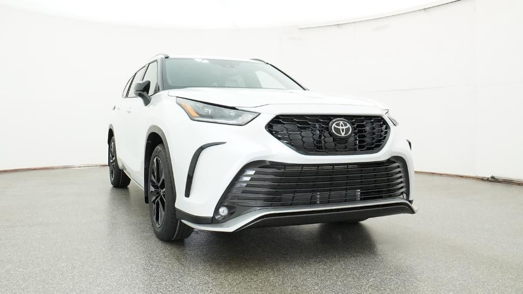 2026 Toyota Highlander XSE