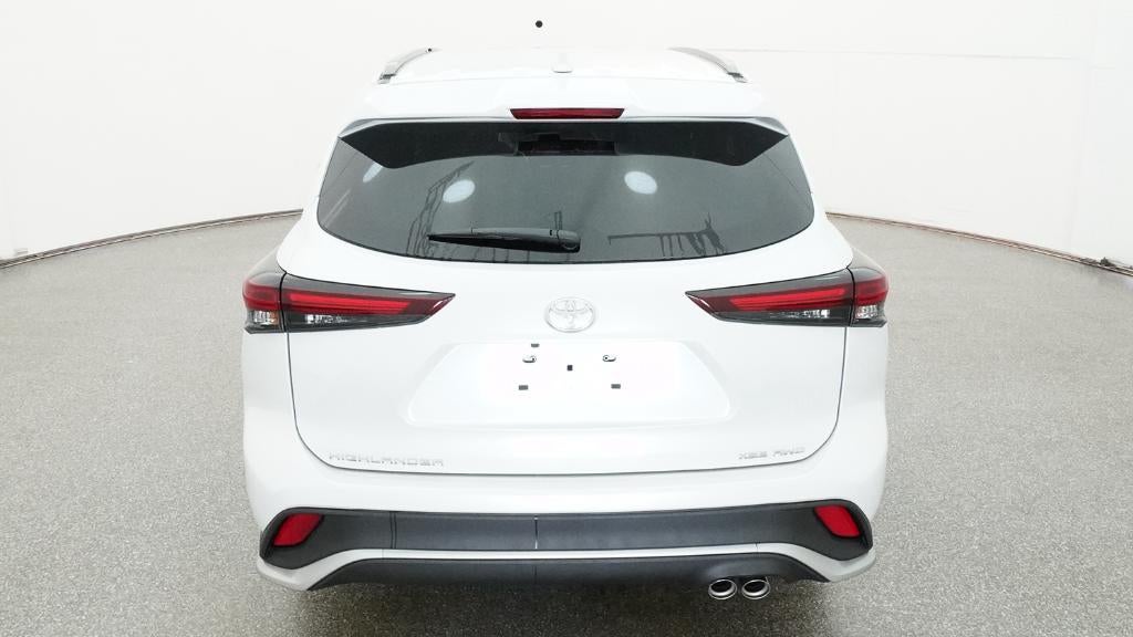2026 Toyota Highlander XSE