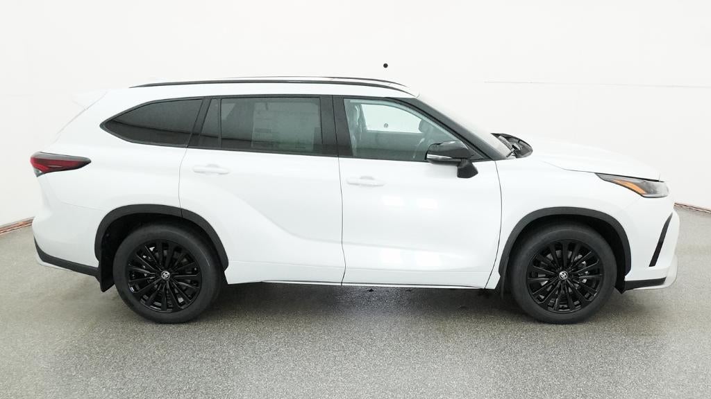 2026 Toyota Highlander XSE