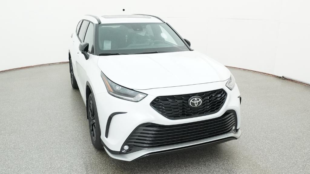 2026 Toyota Highlander XSE