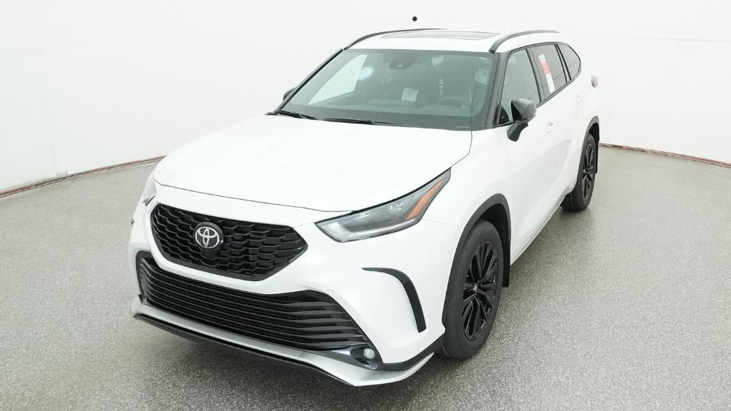 2026 Toyota Highlander XSE