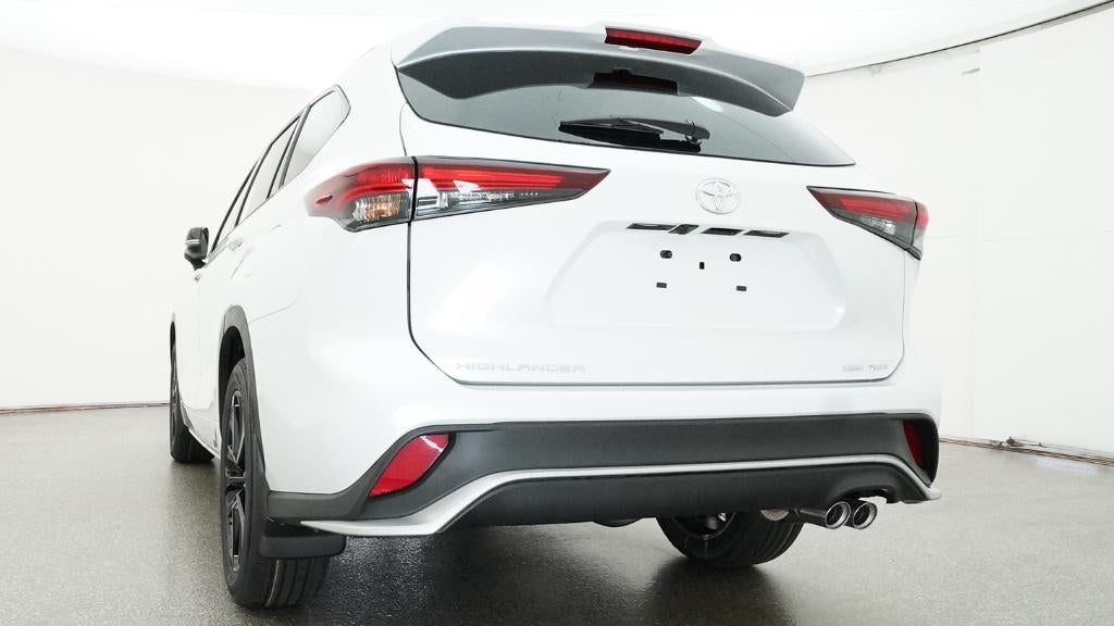 2026 Toyota Highlander XSE